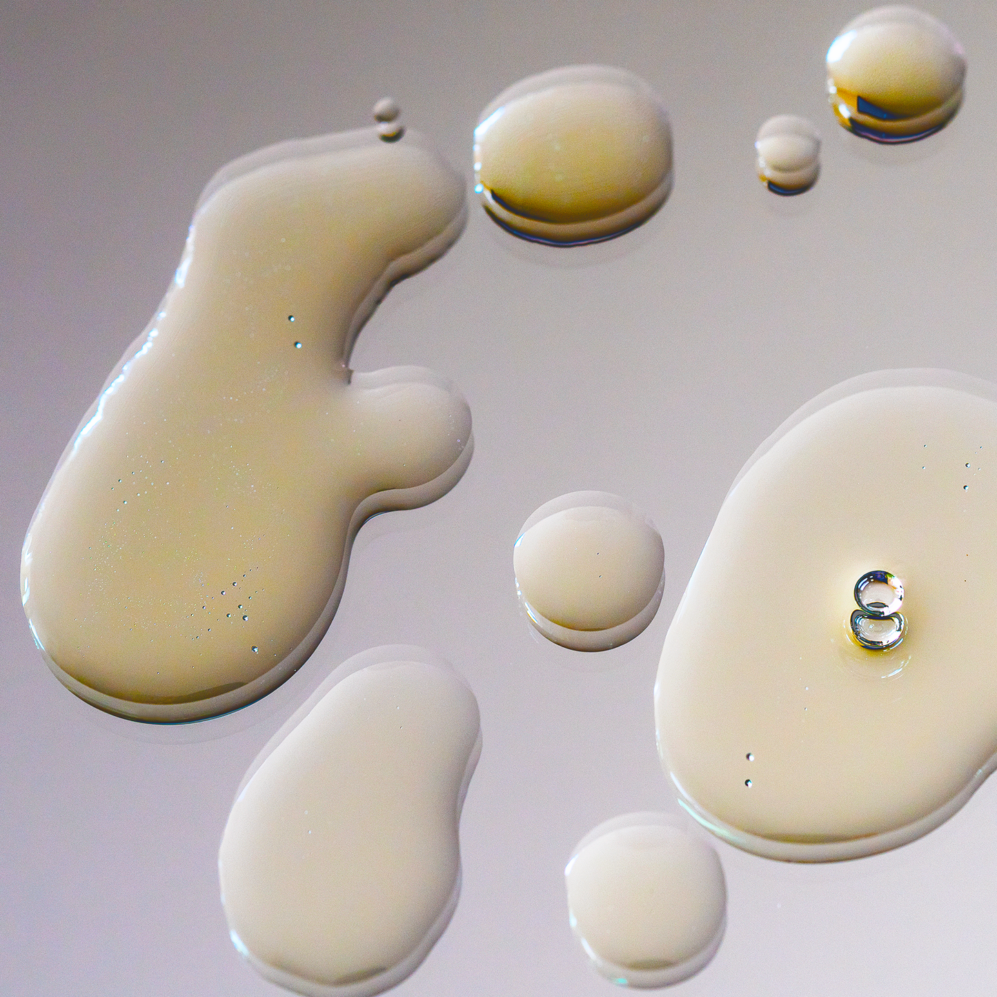 The Everyday Therapy Hair Oil – Shine-Boosting Leave-in Hair Oil